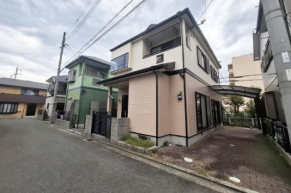 岸和田市田治米町、中古一戸建ての画像です