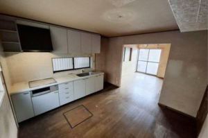 岸和田市下野町、中古一戸建ての画像です