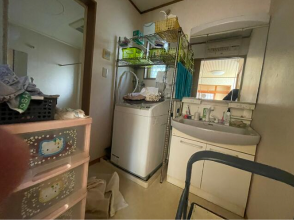 岸和田市下野町、中古一戸建ての画像です