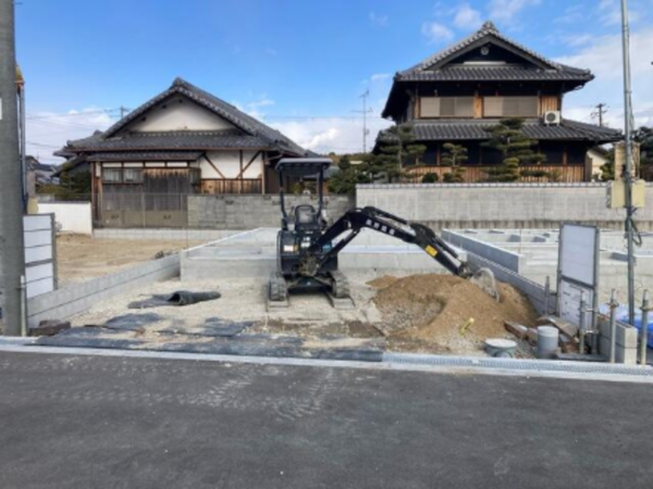 岸和田市三田町、新築一戸建ての画像です