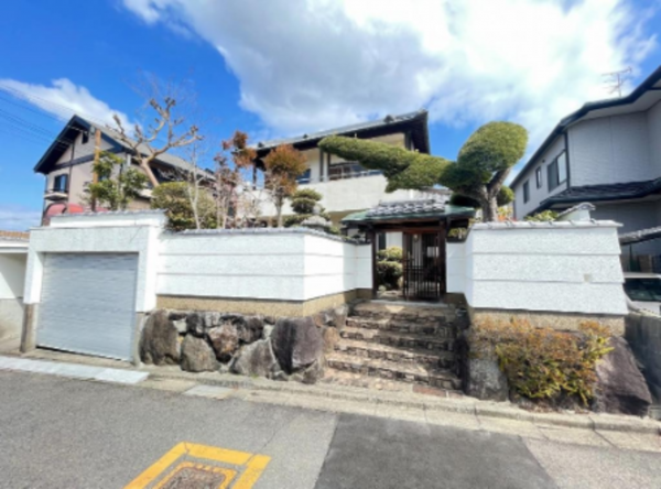岸和田市岡山町、中古一戸建ての画像です