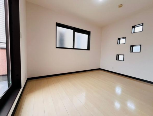 岸和田市磯上町、中古一戸建ての画像です
