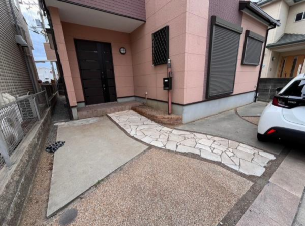 岸和田市磯上町、中古一戸建ての画像です
