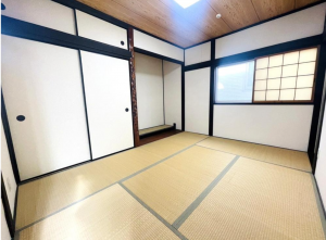 岸和田市松風町、中古一戸建ての画像です
