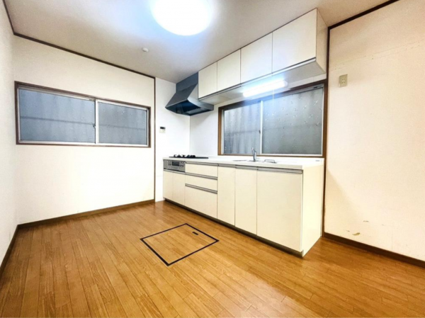 岸和田市松風町、中古一戸建ての画像です