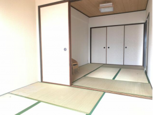 岸和田市下野町、マンションの画像です
