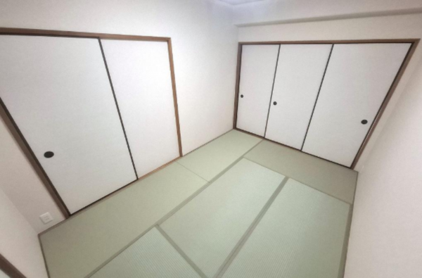 岸和田市下野町、マンションの画像です