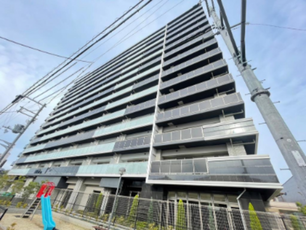 岸和田市沼町、マンションの画像です