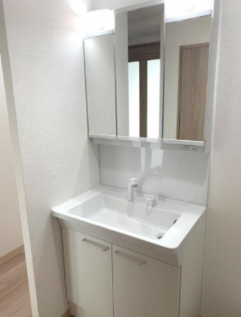 岸和田市下野町、マンションの画像です