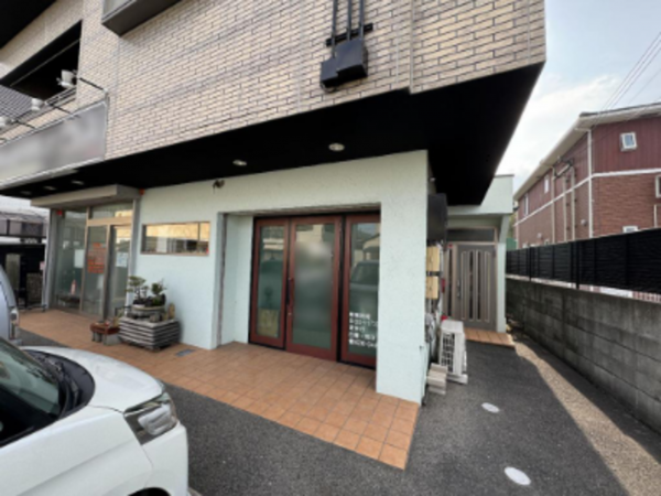 岸和田市下松町、収益物件/住宅付店舗の外観画像です