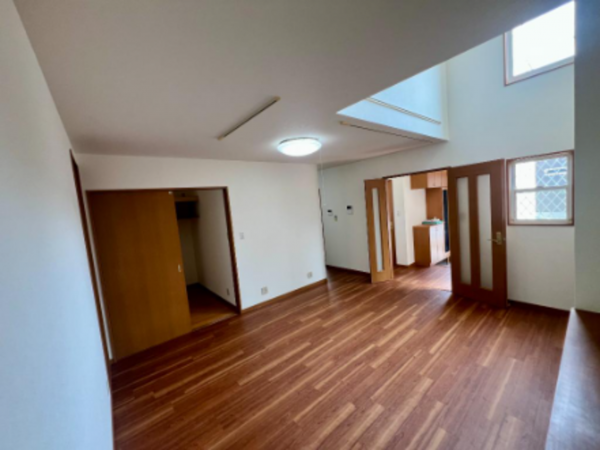 貝塚市半田、中古一戸建ての画像です