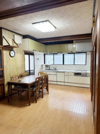 岸和田市阿間河滝町、中古一戸建ての画像です