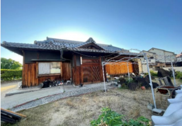 岸和田市田治米町、中古一戸建ての外観画像です