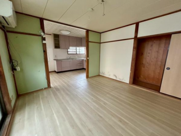 泉南郡熊取町五月ケ丘、中古一戸建ての画像です