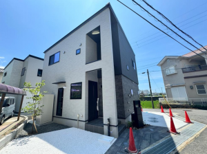 泉佐野市岡本、新築一戸建ての画像です
