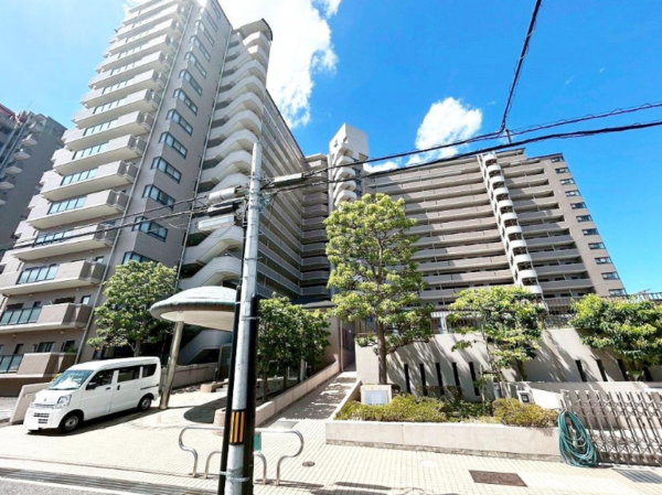 岸和田市土生町、マンションの画像です