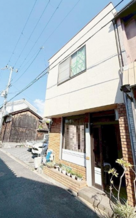貝塚市近木町、中古一戸建ての画像です