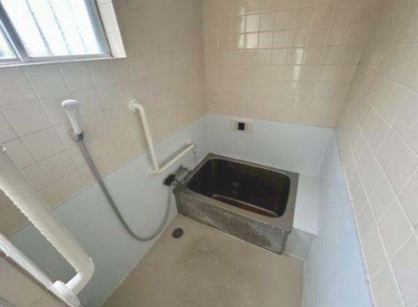 泉南郡熊取町山の手台、中古一戸建ての画像です