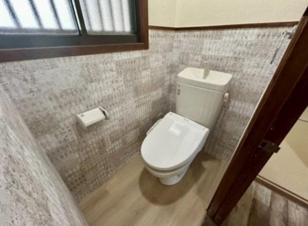 泉南郡熊取町山の手台、中古一戸建ての画像です