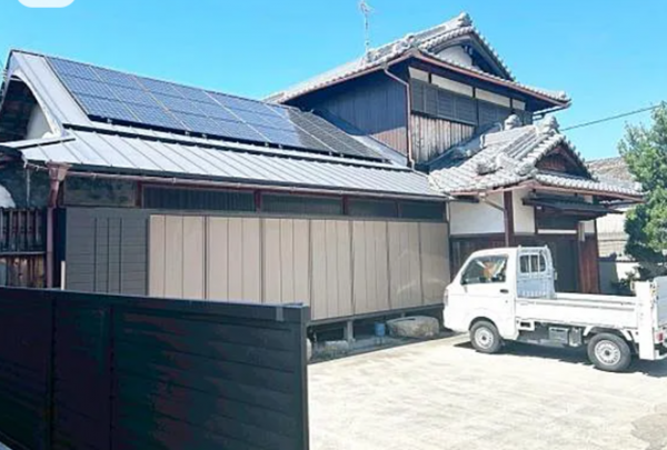 泉佐野市南中安松、中古一戸建ての画像です