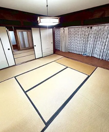泉佐野市南中安松、中古一戸建ての画像です