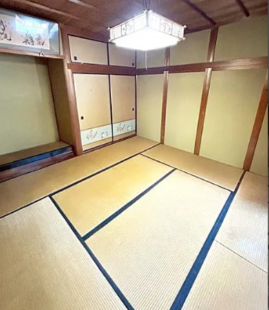 泉佐野市南中安松、中古一戸建ての画像です