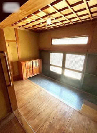 泉佐野市南中安松、中古一戸建ての画像です