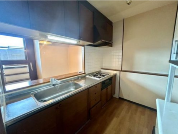 泉佐野市羽倉崎、マンションの画像です