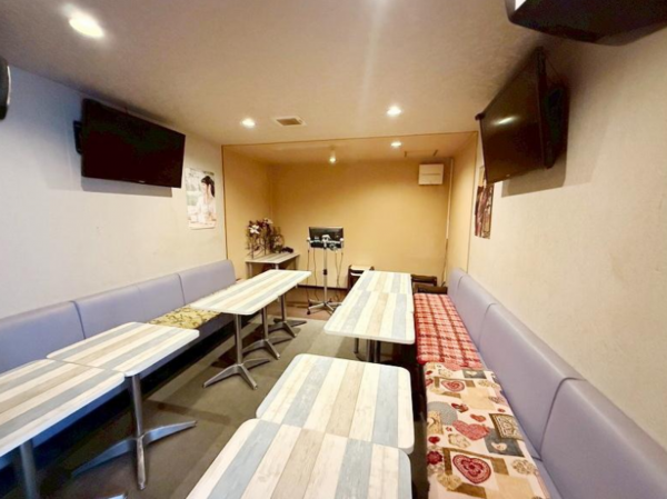 貝塚市海塚、収益物件/店舗付住宅の画像です
