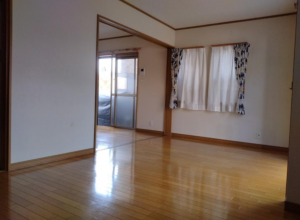岸和田市西之内町、中古一戸建ての画像です