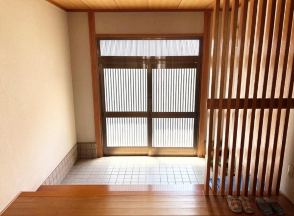 泉佐野市中庄、中古一戸建ての画像です