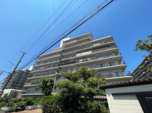 岸和田市下野町、マンションの画像です