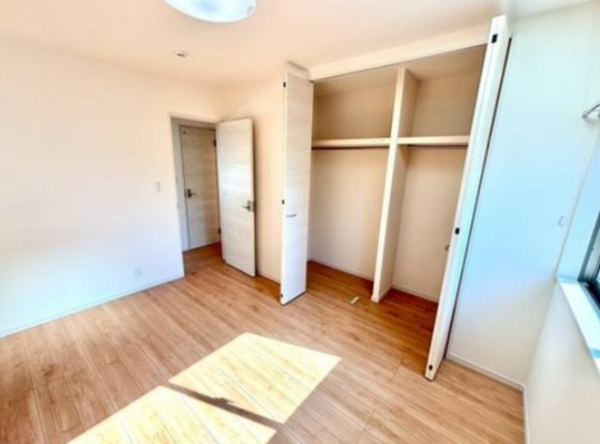 泉南郡熊取町、中古一戸建ての画像です