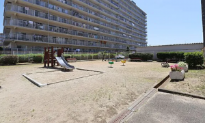 泉佐野市羽倉崎、マンションの画像です