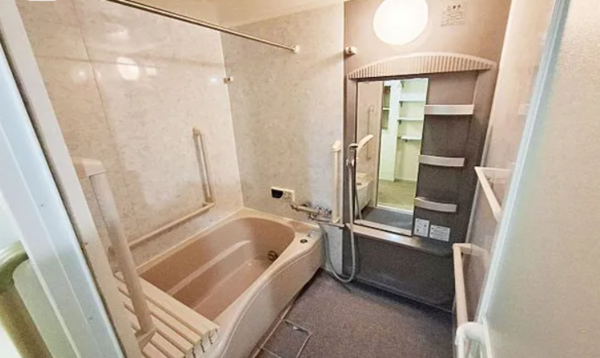 泉佐野市羽倉崎、マンションの画像です