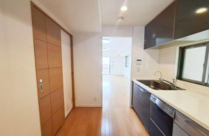 泉佐野市上町、マンションの画像です