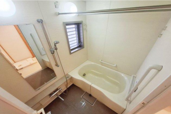 泉佐野市上町、マンションの画像です