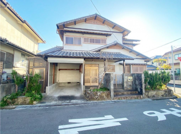 泉南郡熊取町希望が丘、中古一戸建ての画像です