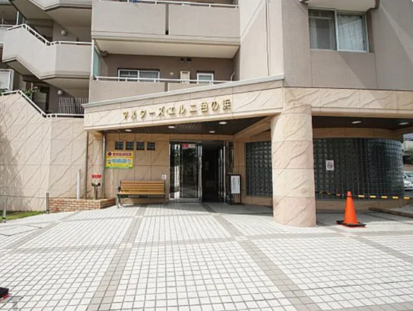 貝塚市澤、マンションの画像です