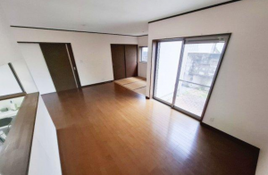 岸和田市岡山町、中古一戸建ての画像です