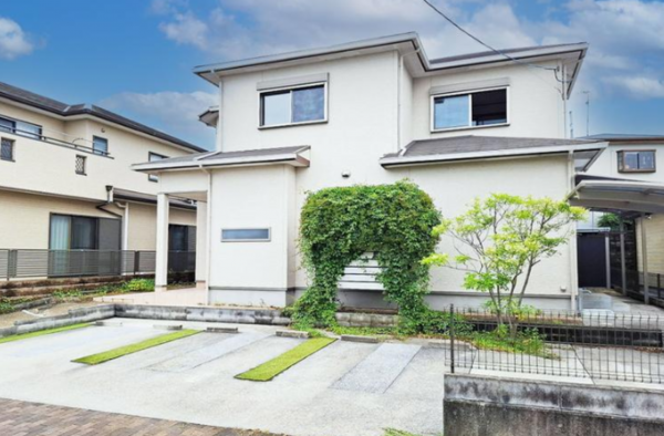 岸和田市岡山町、中古一戸建ての画像です