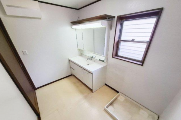 岸和田市岡山町、中古一戸建ての画像です