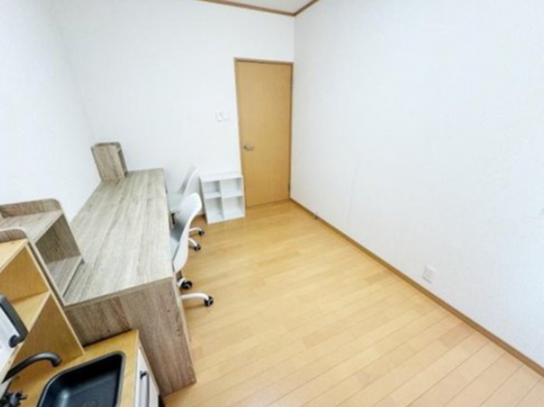 岸和田市池尻町、中古一戸建ての画像です