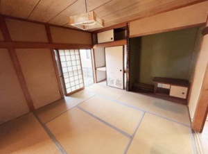 岸和田市極楽寺町、中古一戸建ての画像です