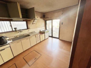 岸和田市極楽寺町、中古一戸建ての画像です