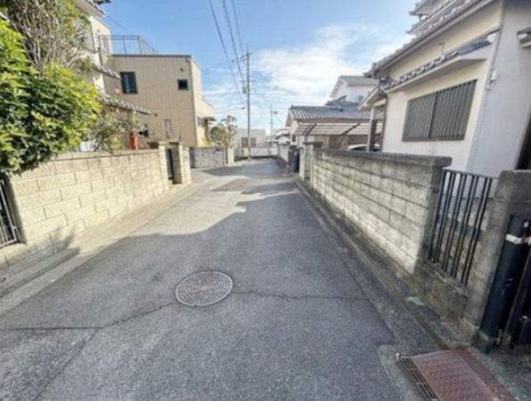 岸和田市極楽寺町、中古一戸建ての画像です