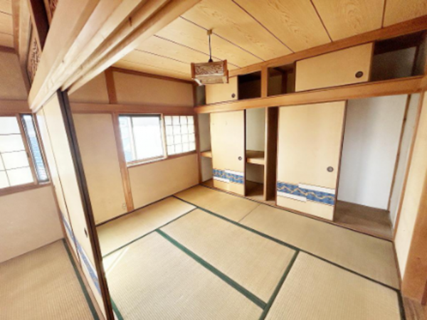 岸和田市極楽寺町、中古一戸建ての画像です