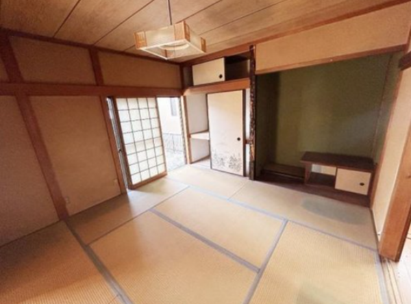 岸和田市極楽寺町、中古一戸建ての画像です