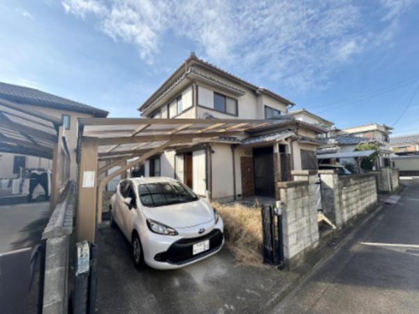岸和田市極楽寺町、中古一戸建ての画像です