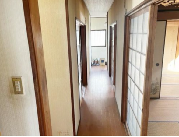 岸和田市極楽寺町、中古一戸建ての画像です